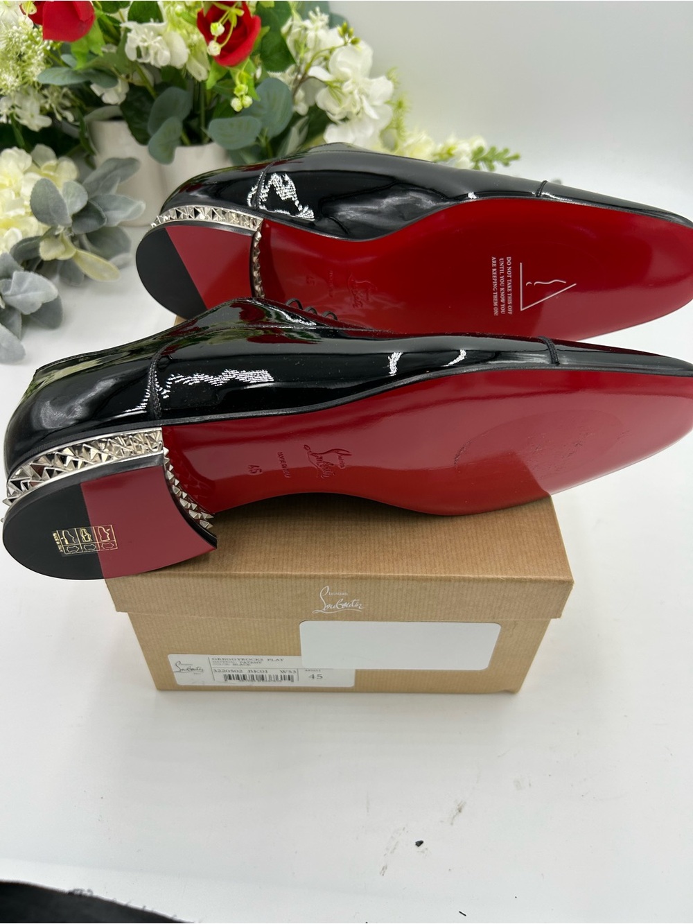 Men's Christian Louboutin GREGGYROCKS patent leather spiked Oxford's size 45 - Picture 12 of 12